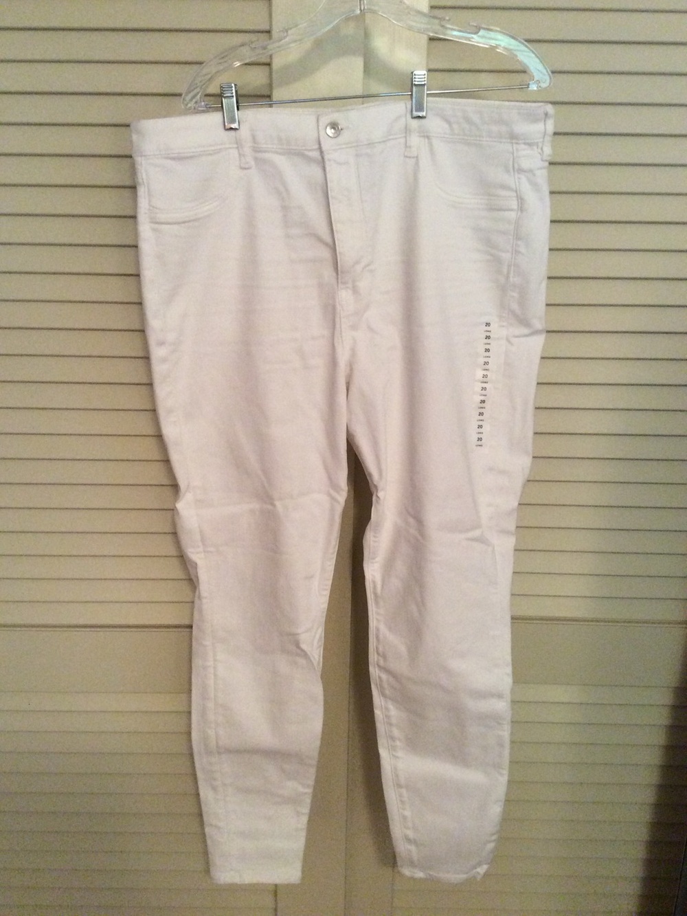 American Eagle Outfitters white super high rise jegging - size 20 Long